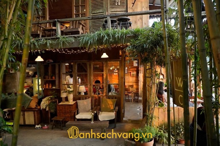 Tiệm cà phê Cheo veooo tại Lâm Đồng
