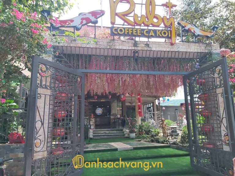 RuBy Coffee Cá Koi - quán cà phê ở Lào Cai