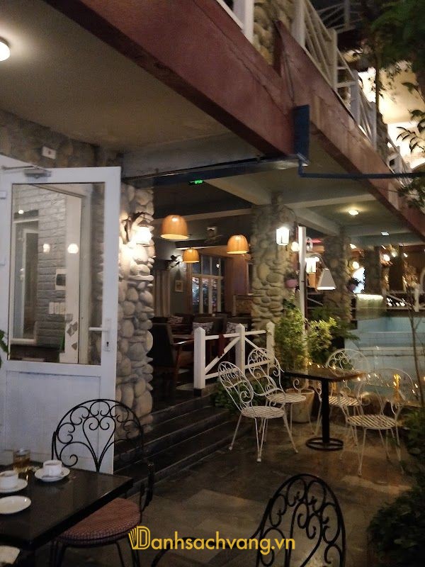 Coffee Điện Ảnh 2 - quán cà phê ở Nghệ An