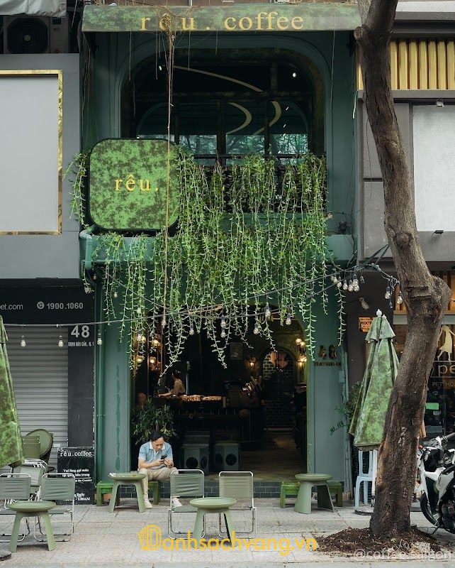 r ê u . coffee - quán cà phê ở TPHCM