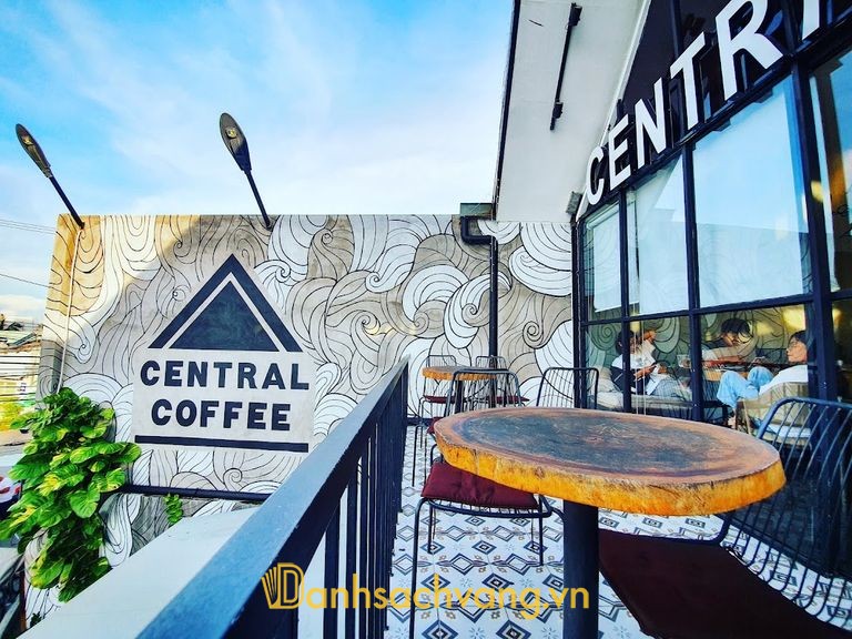 Central Coffee Vĩnh Long