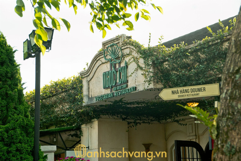 Nhà hàng chay Ngọc Chi – 202 Hoàng Diệu, Phường Hải Châu