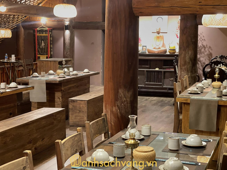 Buông Vegan Restaurant – Phố Phan Bội Châu, Phường Phan Đình Phùng