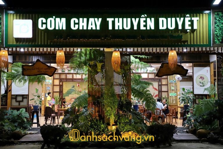Quán Chay Thuyền Duyệt - Địa chỉ ăn chay Buôn Ma Thuột
