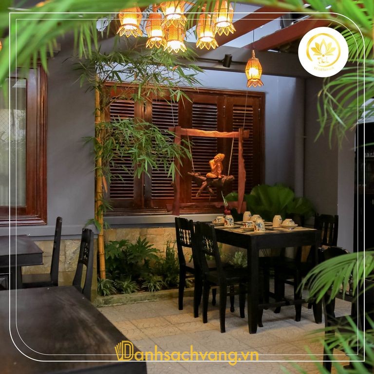 Nhà hàng chay Tĩnh Garden Vegetarian tại TP Huế