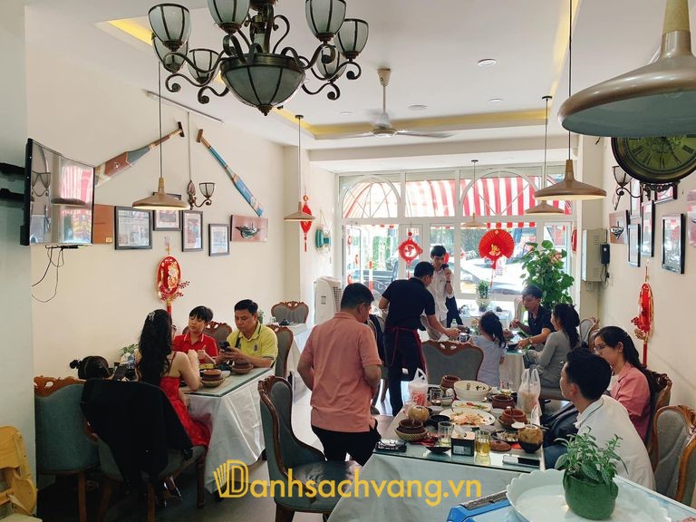 Huyền Hương Cơm Bắc - quán cơm niêu ở Khánh Hòa