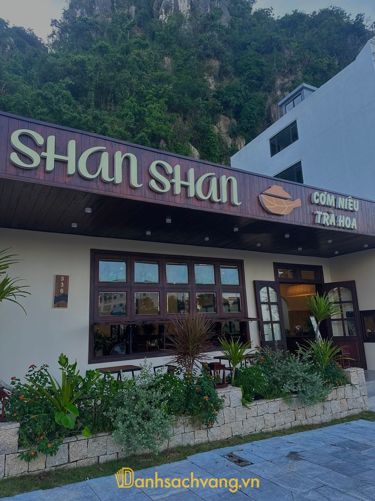 ShanShan Cơm Niêu Trà Hoa tại 336 Nguyễn Văn Cừ, Hạ Long