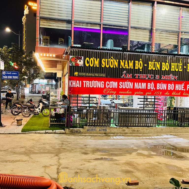 Cơm Niêu Hoàng Anh tại 1102 Hạ Long, Bãi Cháy