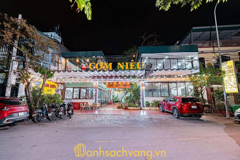 Cơm niêu Tài Tửu Quán – 63 Ngô Quyền, Sầm Sơn