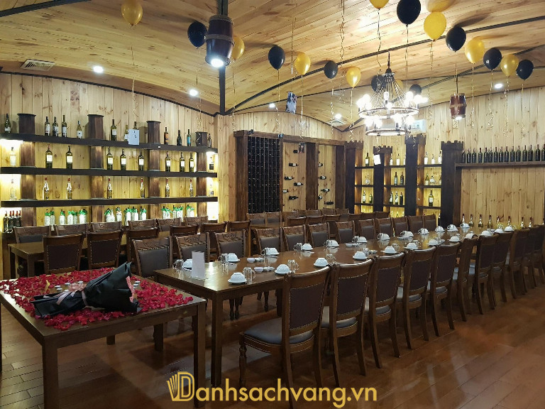 Nhà hàng Cơm Niêu Hầm Rượu Gia – 75 Ngô Quyền, Phường Buôn Ma Thuột