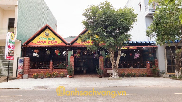 Cơm Niêu Hoa Sữa tại Nghĩa Lộ Quảng Ngãi