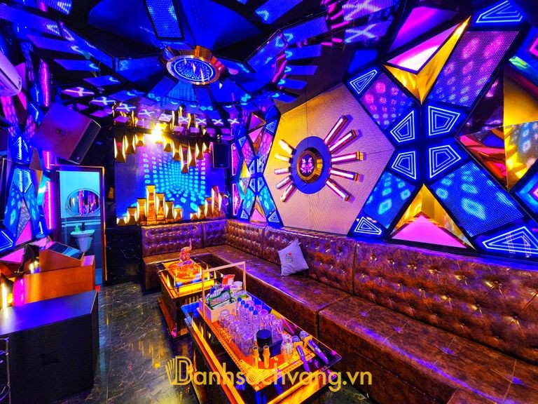Karaoke Quốc Hồng - Quán Karaoke ở Cần Thơ