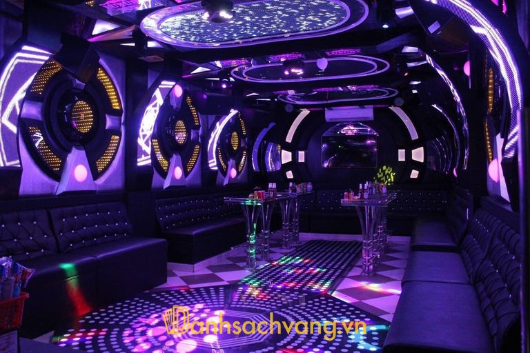 Karaoke Luxury Club - quán karaoke ở Hà Tĩnh khu vực Tiên Điền