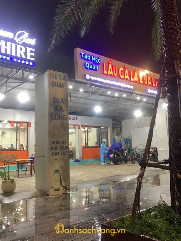 Lẩu Gà Lá É Tao Ngộ Hạ Long tại Quảng Ninh