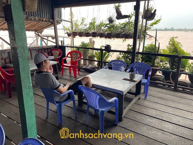 Nhà Hàng Lẩu Lịch Hai Tượng - quán lẩu đặc sản tại An Giang