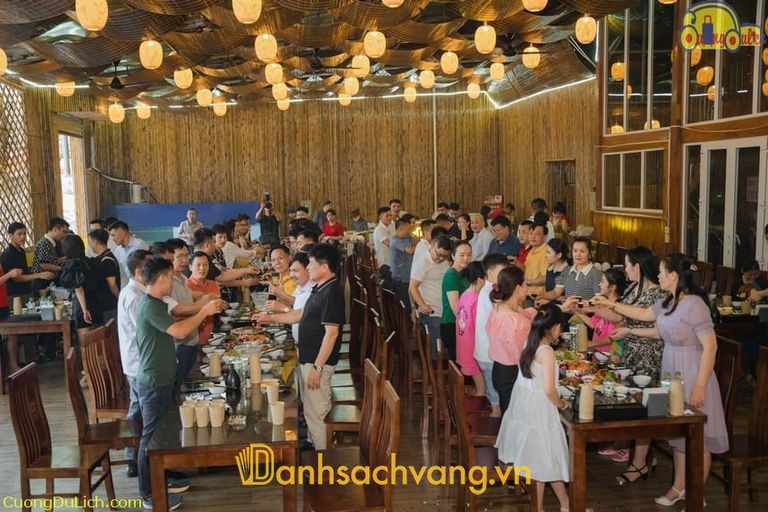 Nhà Hàng Lẩu A Páo Mộc Châu tại Sơn La