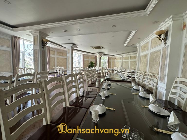 Nhà hàng Thu Tường trên phố Lý Tự Trọng Cao Bằng