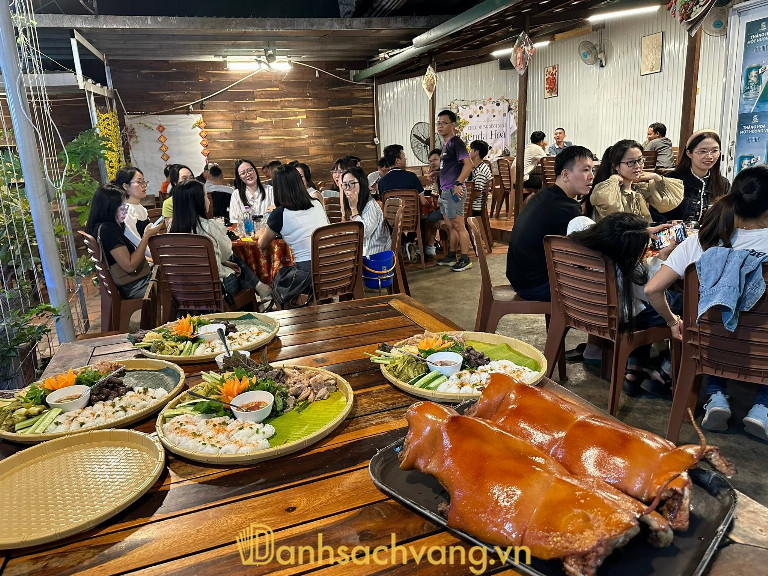 Ẩm thực Charming Lak 2 – 111/1 Nguyễn Tri Phương