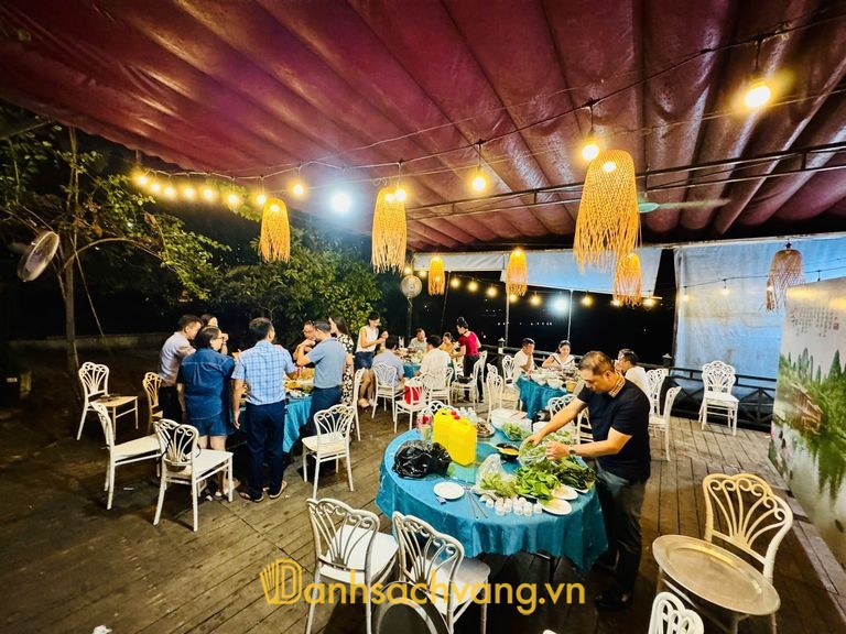 Lẩu Then Quán - quán nhậu ở Điện Biên có không gian sinh thái
