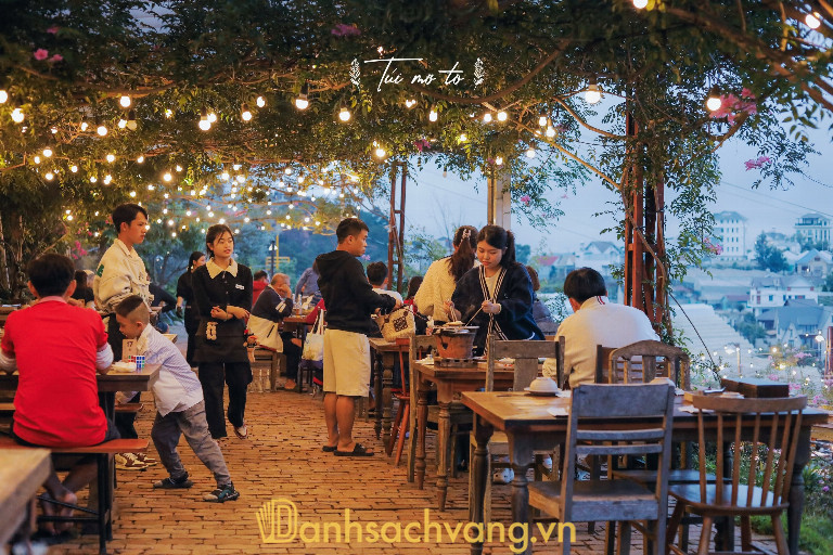 Nhà hàng Túi Mơ To Garden Restaurant – Hẻm 31 Sào Nam, Phường Xuân Trường