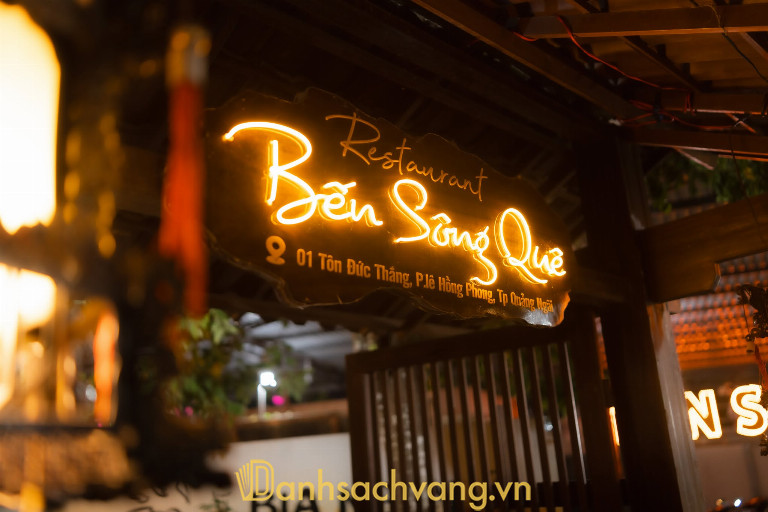 Nhà Hàng Bến Sông Quê – 01 Tôn Đức Thắng, Phường Nghĩa Lộ