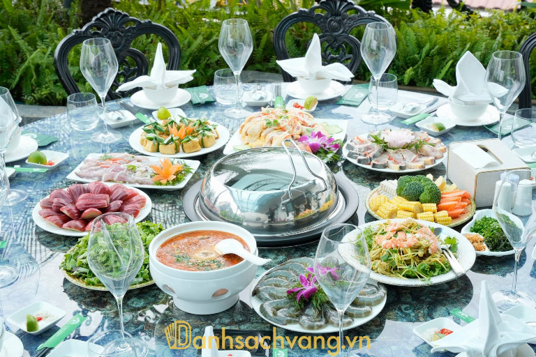 Nhà hàng Thái Nguyên Xanh – 26 Phan Bội Châu, Phường Phan Đình PhùngNhà hàng Thái Nguyên Xanh – 26 Phan Bội Châu, Phường Phan Đình Phùng
