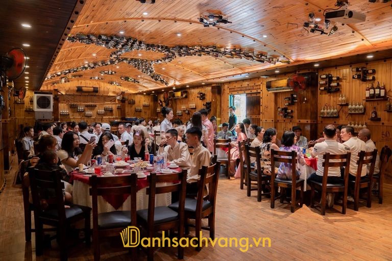 Nhà hàng Cây Dừa - địa điểm ăn nhậu tại Đồng Nai