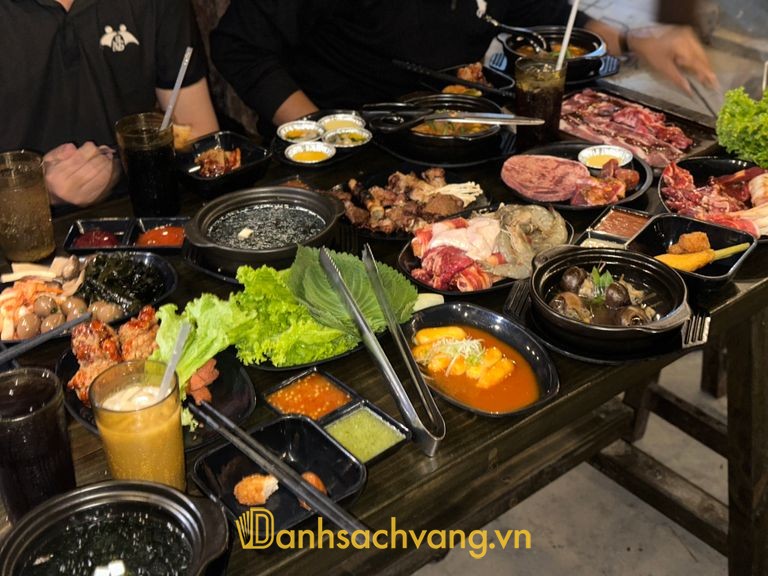 Tiệm Buffet nướng lẩu Xóm Nọ Cà Mau