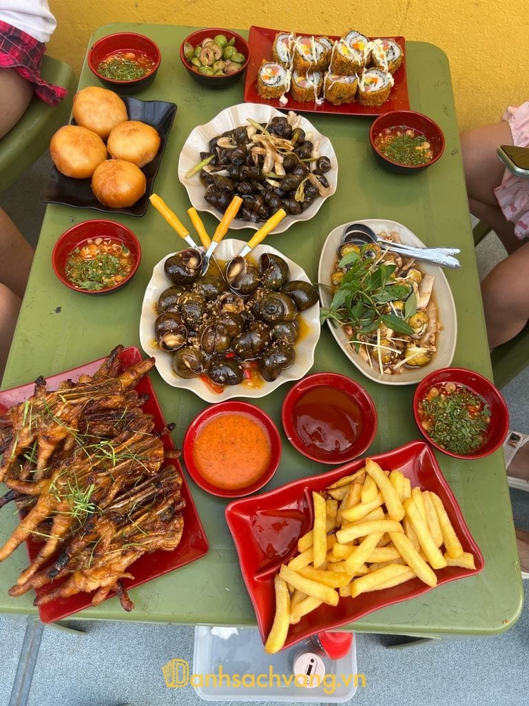 Quán ốc Mạnh Thủy tại Hưng Yên