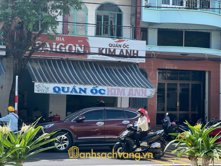 Quán Ốc Kim Anh tại 96 Trần Phú, Khánh Hòa