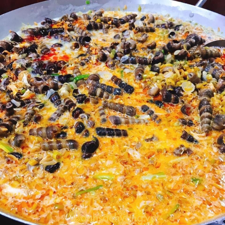 Ốc Tỷ Muội – 190 Phan Bội Châu, Phường Nghĩa Lộ