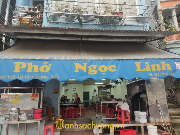 Quán Phở Ngọc Linh Sông Hiến - phở vịt quay và phở thập cẩm Cao Bằng