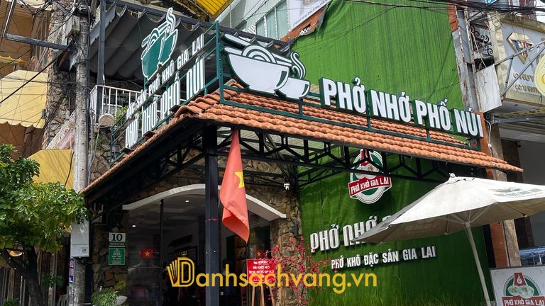 Phở Nhớ Phố Núi - quán phở khô đặc sản Gia Lai trên đường Nguyễn Tất Thành