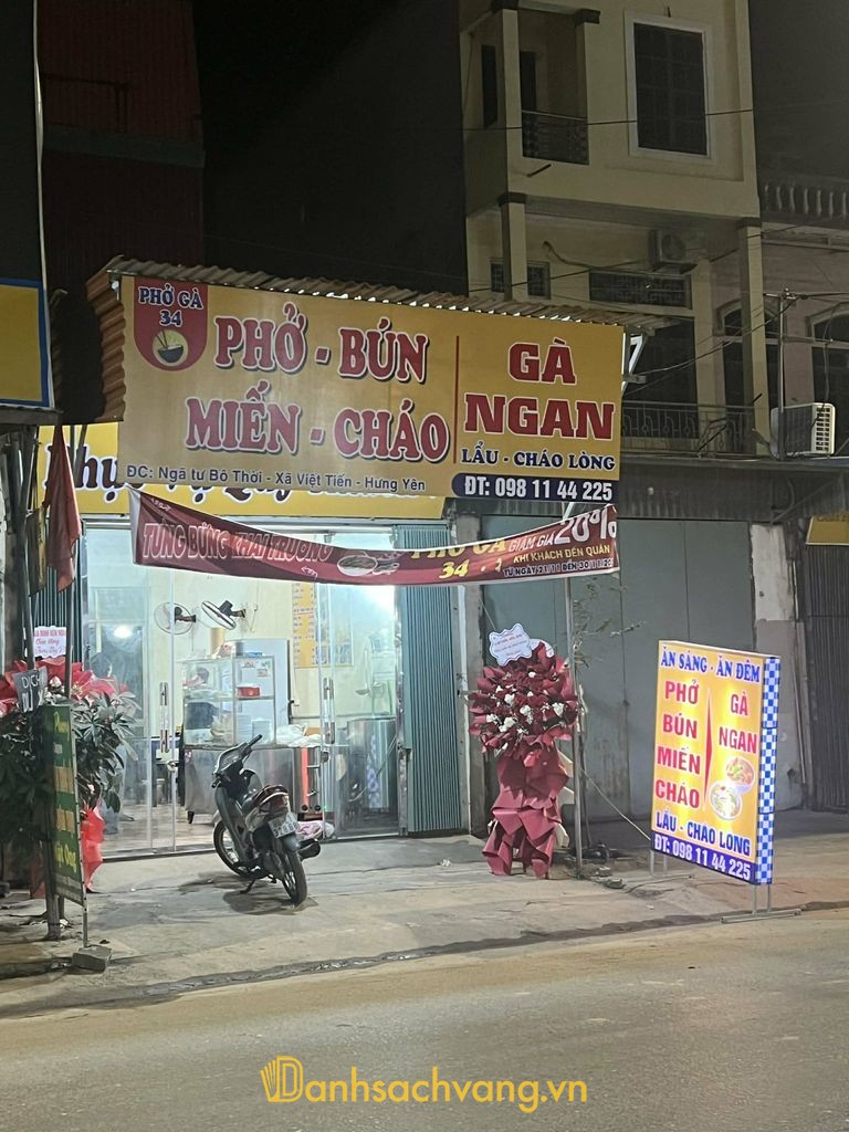 Phở Trần Gia chuyên phở gà tại ngã tư Bô Thời Hưng Yên