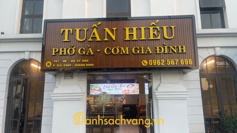 Phở Gà Tuấn Hiếu - Quán phở ngon ở Quảng Ninh