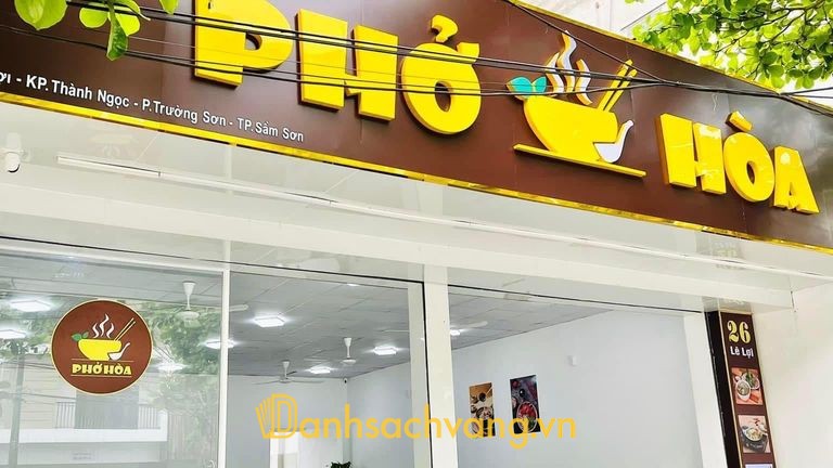 Phở Hòa - quán phở ngon ở Thanh Hóa với nhiều loại topping thịt bò