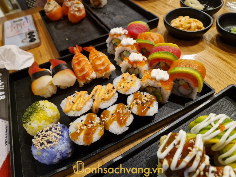 SushiLAB Phùng Hưng - sushi fusion Hà Nội