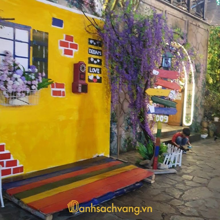 Không gian Dreamy Coffee tại đường Nguyễn Viết Xuân Lai Châu