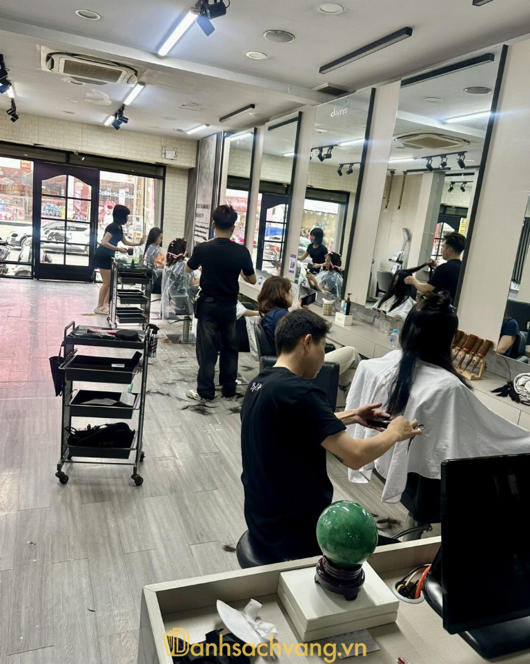 Salon Tóc Idol Biên Hoà – 219 Phạm Văn Thuận, Tam Hiệp