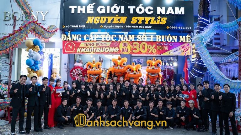 Nguyên Stylis tại 83 Trần Phú