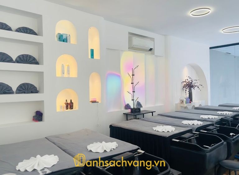 BI HÀ HAIR STUDIO & ACADEMY - salon tóc ở Đồng Tháp