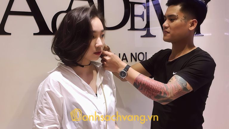 Salon Tuấn Tiến ở Lào Cai