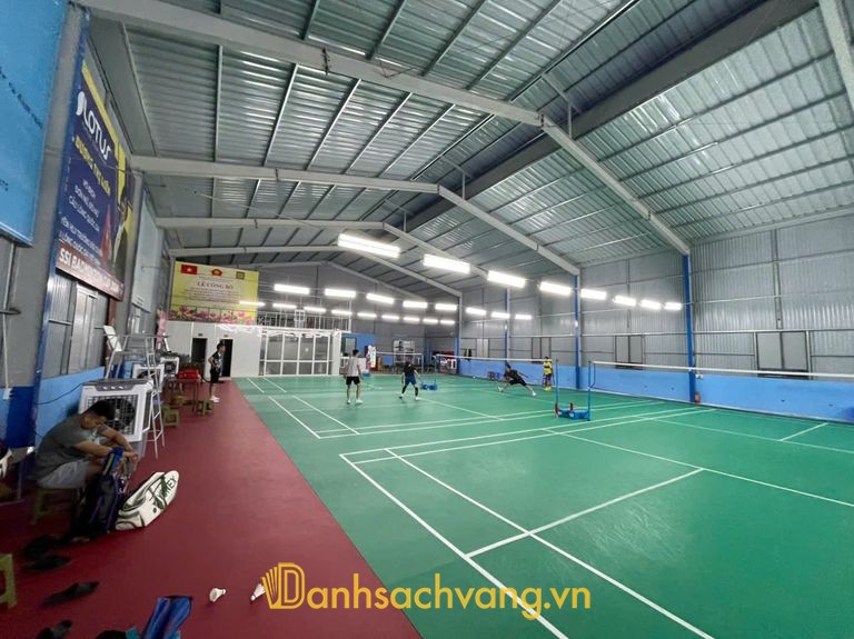 Sân Cầu Lông Dương Gia HX - sân thể thao trên đường Quách Thị Trang Đà Nẵng
