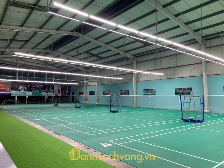 Sân Cầu Lông Bảo Phong tại Tam Phước Đồng Nai có không gian tập luyện sáng sủa