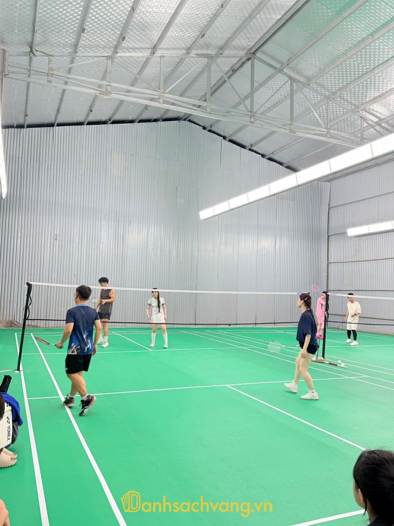 Sân Cầu Lông Vui Sport tại Việt Hưng Long Biên Hà Nội