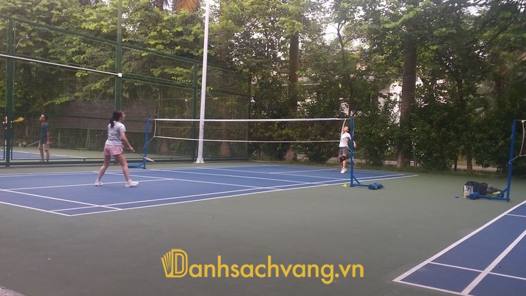 Sân Cầu Lông Parkriver trong khu đô thị Ecopark Phụng Công Hưng Yên