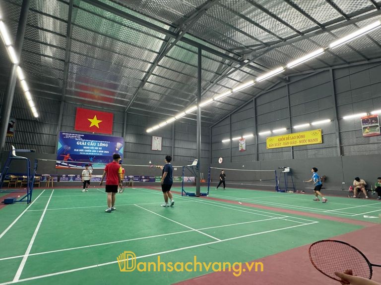 Sân Cầu Lông Đức Chiến - Sân cầu lông ở Ninh Bình