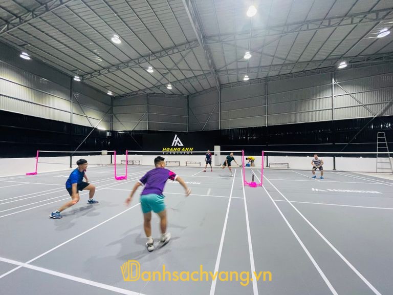 CLB Hoàng Anh Badminton - sân cầu lông ở Phú Thọ
