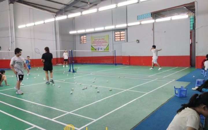 10 Sân cầu lông ở TPHCM chất lượng, giá hợp lý