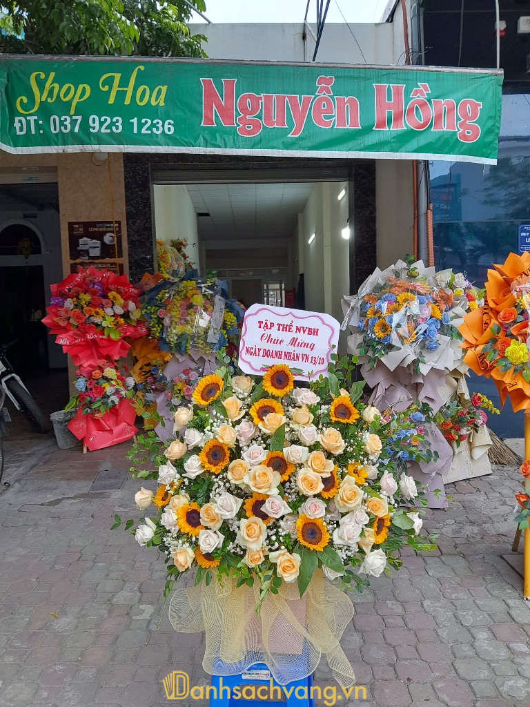 Shop Hoa Tươi Nguyễn Hồng – 301 Quang Trung, Phường Hạc Thành